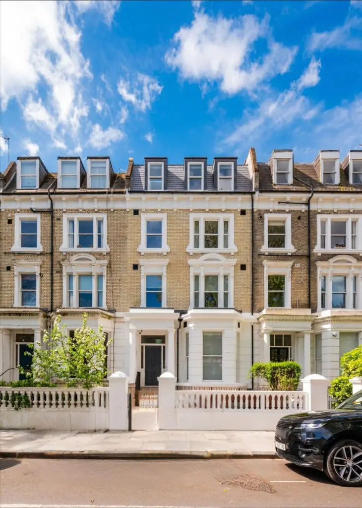 Elsham Road – 10 Studio Apartments in Kensington – architectural project image 4