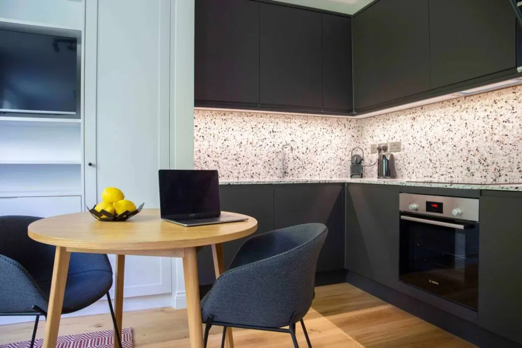 25 Coleherne Road – 10 Studio Apartments in Kensington – architectural project image 8